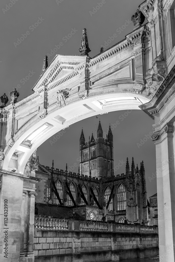 Obraz premium Historic Bath Abbey in old town center