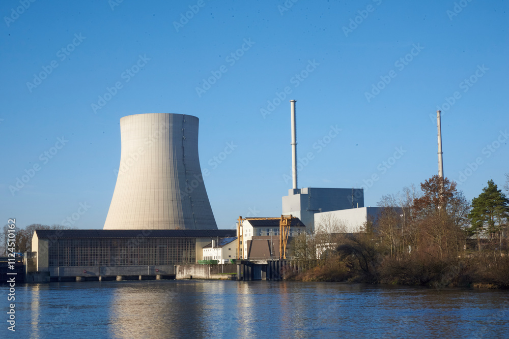 Fototapeta premium Abgeschaltetes Atomkraftwerk Isar2