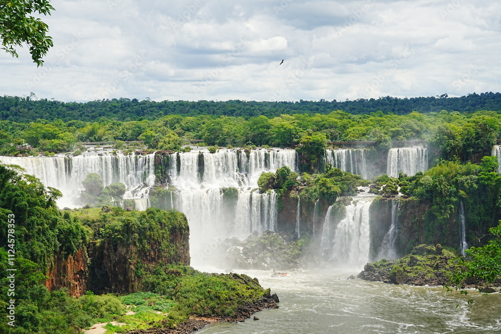 Iguazu Falls in Argentina and Brazil - ブラジル イグアスの滝