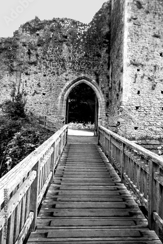 This large, impressive castle was built in 1067, making it the first Norman castles to be built in Wales.