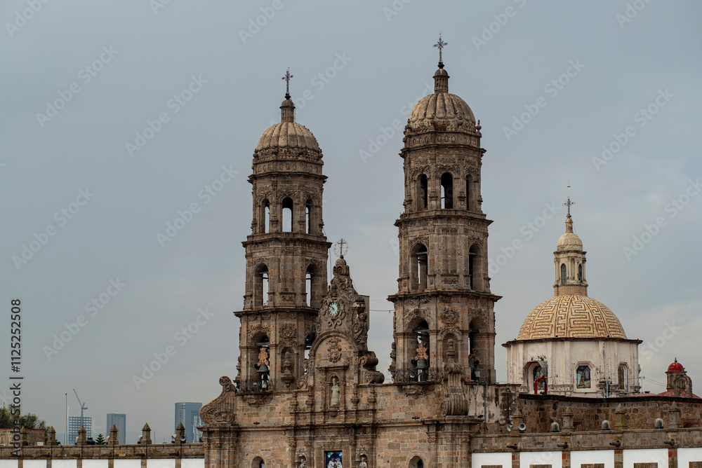 Basílica de Nuestra Señora de Zapopan, house of god, arquitectura, catedral, edificio, religiones, hito, europa, cúpula, torre, basílica, viajando, italia, ciudad, turismo, cielo Basílica de Nuestra Señora de Zapopan, house of god, arquitectura, catedral, edificio, religiones, hito, europa, cúpula, torre, basílica, viajando, italia, ciudad, turismo, cielo