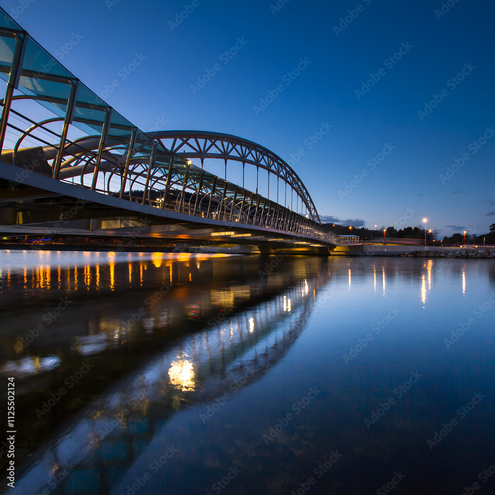 Naklejka premium Increible puente peatonal Rias baixas Pontevedra