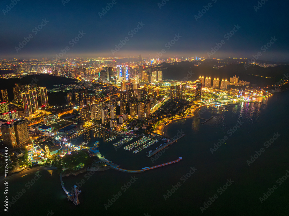Fototapeta premium Night view of Dalian Xinghai Park