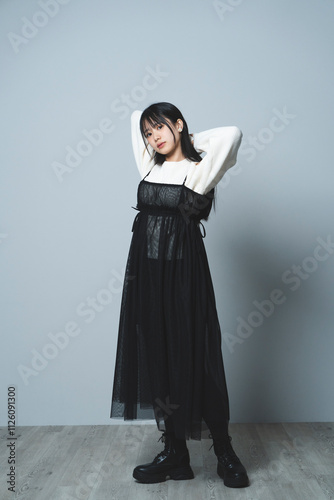 冬服の女性