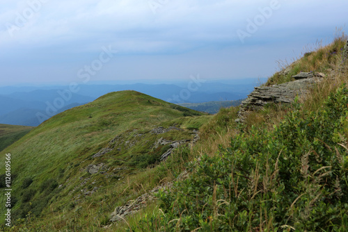 Obraz na płótnie Szeroki Wierch peak - view from Tarnica - the highest peak in Bieszczady mountain range, Poland w salonie