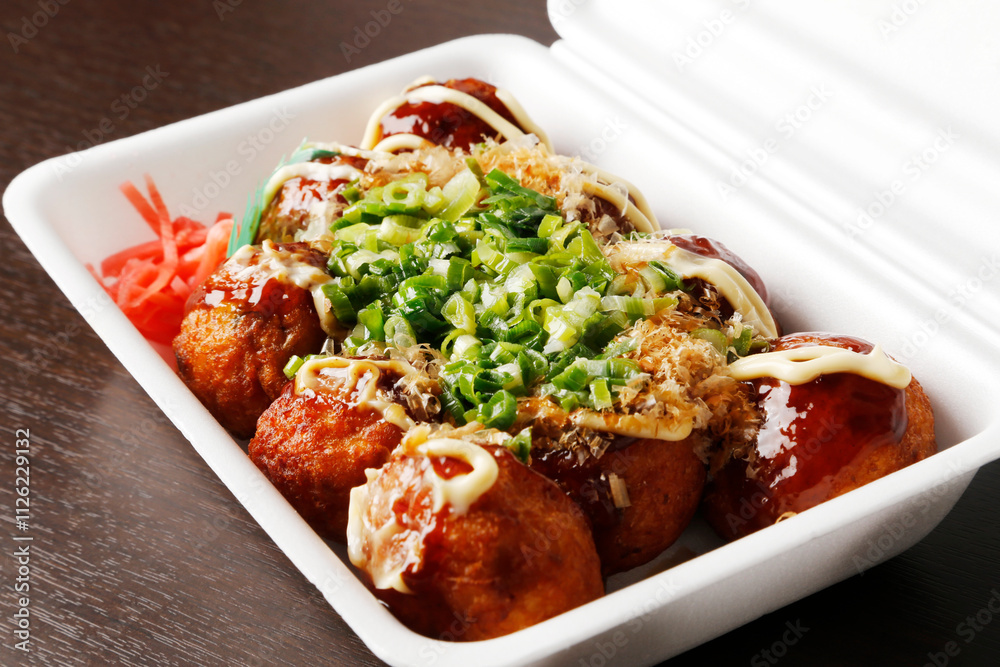 Takoyaki (octopus balls) Takoyaki (octopus balls)