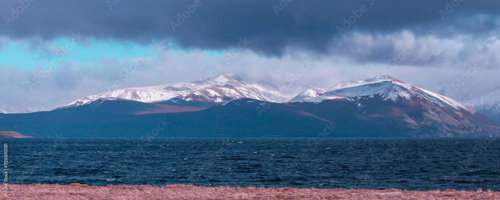 Obraz premium Autumn lake