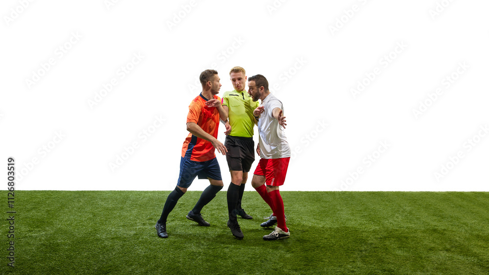 Obraz premium Confrontation between players. Referee standing between two men from opposite teams, arguing, having conflict during game isolated on white background. Concept of sport, fair play, competition