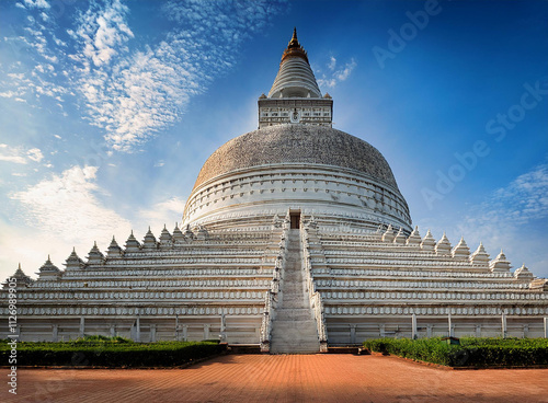 Amravati: The Tranquil Land of Buddhist Heritage
