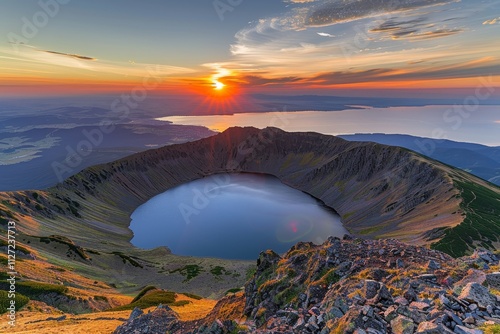 Fototapeta Naklejka Na Ścianę i Meble -  Scenic sunrise over a mountain lake in tatra national park, poland s natural wonder