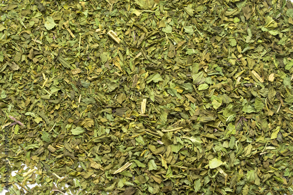Dried shredded green leaves tea, mint, tobacco Dried shredded green leaves tea, mint, tobacco