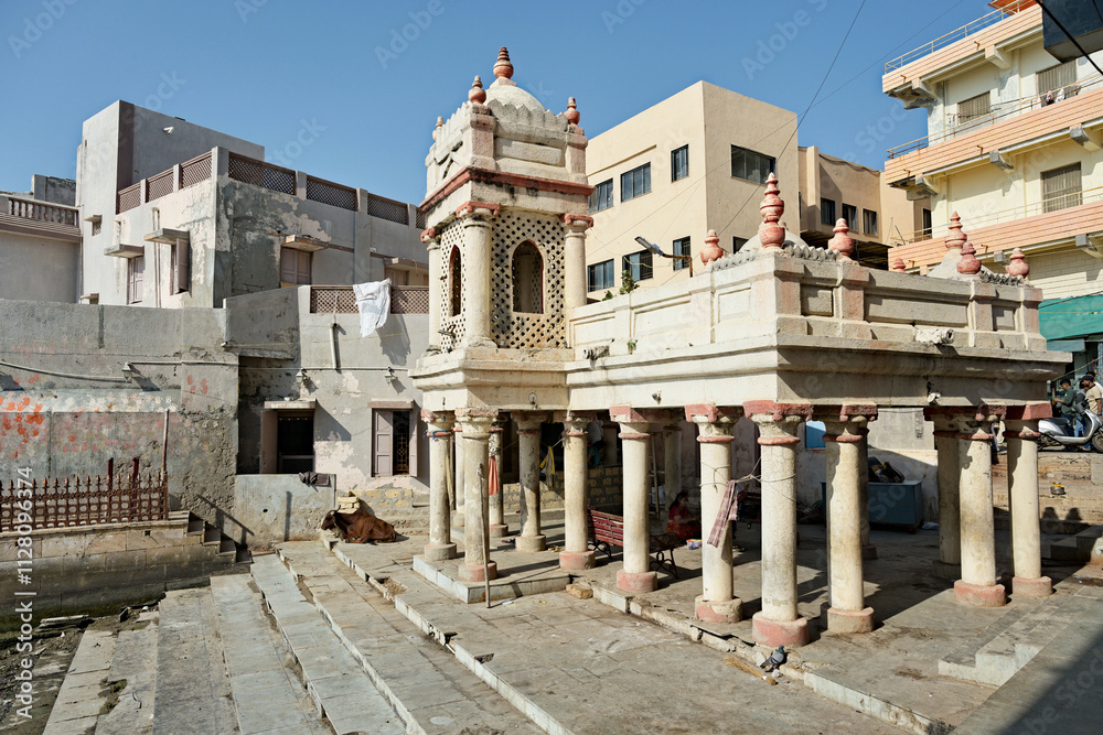 Dwarka Ghats: A Sacred Place by the Sea