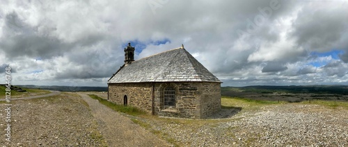 Obraz na płótnie La chapelle Saint-Michel de Brasparts en 2024 dans les monts d'Arrée en Bretagne Cornouaille Finistère France w salonie