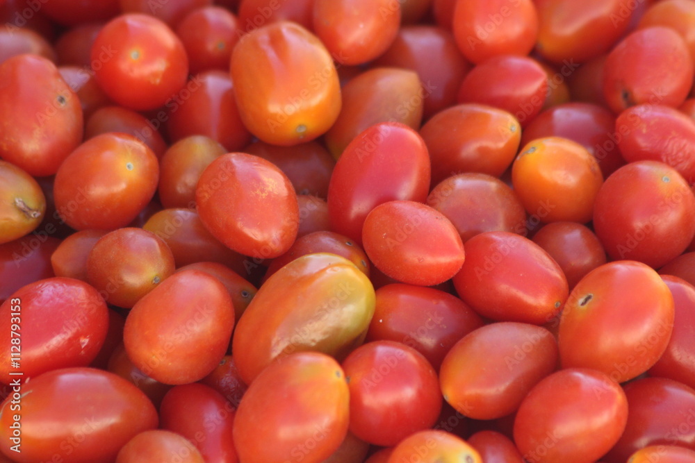 Small Red Tomatoes Close up, Grape Tomatoes Small Red Tomatoes Close up, Grape Tomatoes