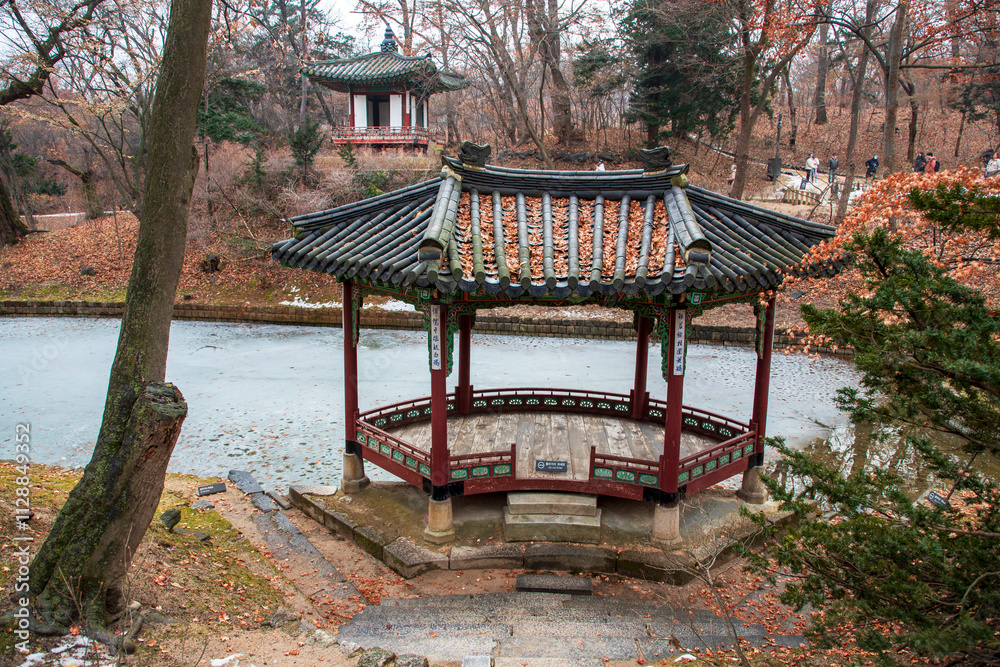 Naklejka premium 창덕궁 후원