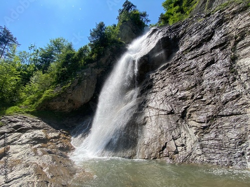 Dundelbachfall I or upper waterfall on the Dundelbach stream - Canton of Obwalden, Switzerland (Dundelbachfall 1 oder der obere Wasserfall am Dundelbach - Kanton Obwald, Schweiz) photo