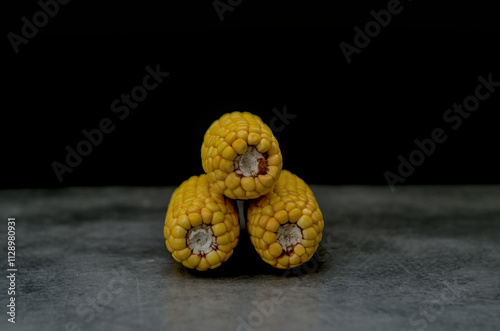 Corn cob photo