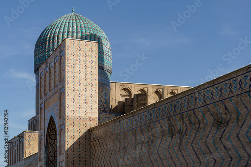 Uzbekistan - Samarkand - Bibi-Khanym Mosque photo