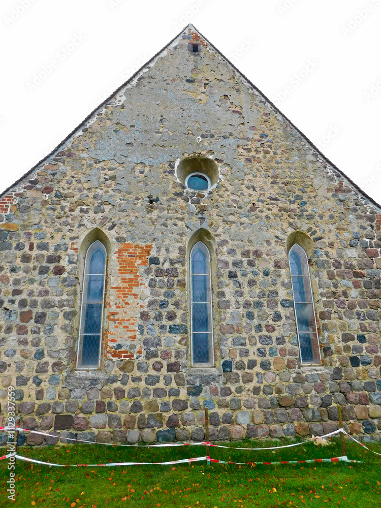 Die evangelische Kirche aus dem 13. Jahrhundert