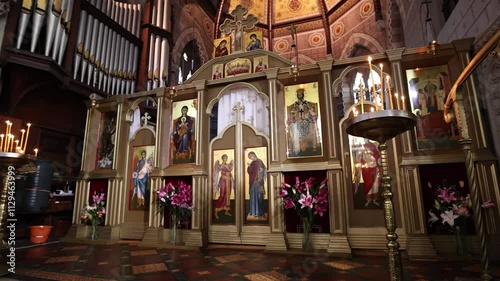 entourage in Romanian Orthodox church