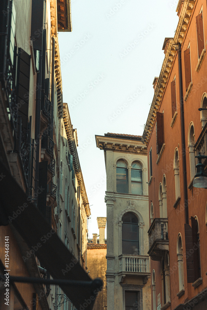 Fototapeta premium street in venice moody