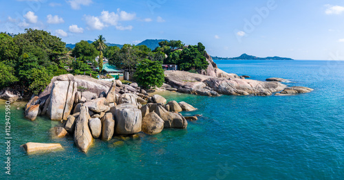 Fotografie Grandfather and Grandmother Rocks, Hin Ta Hin Yai, in koh Samui island, Thailand