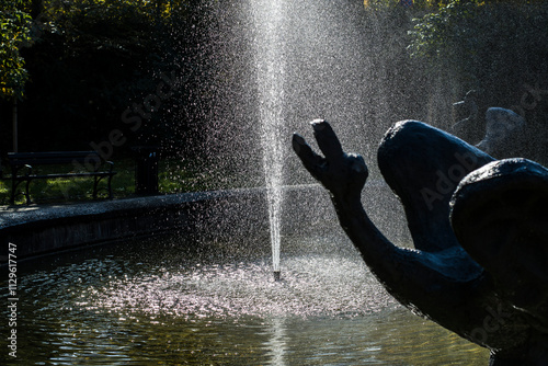 Fototapeta Naklejka Na Ścianę i Meble -  Fontanna w Olsztynie 2024