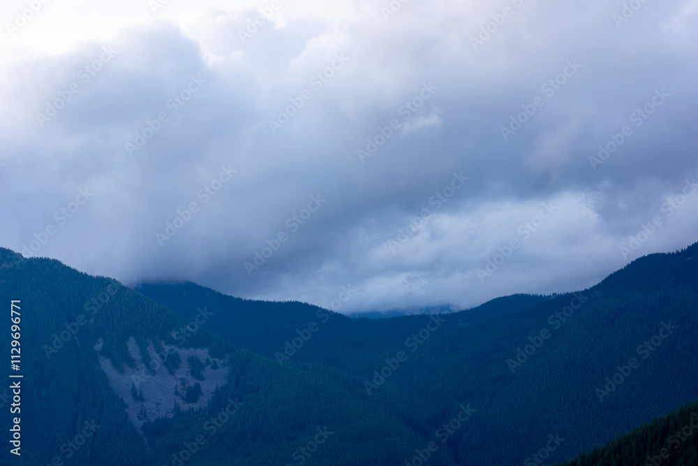 Fototapeta premium clouds over the mountains
