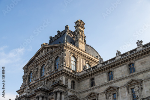 Louvre photo