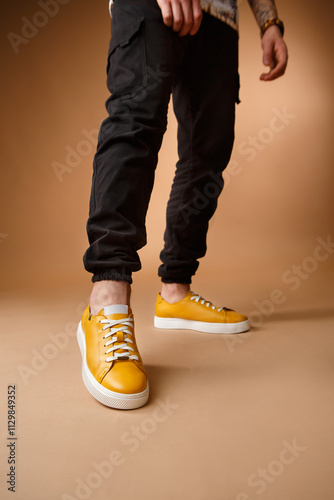 Casual men shoes yellow	
