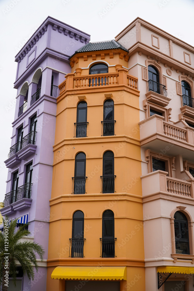Obraz premium Colourful tourist village Vietnam multi coloured buildings and apartment built to look like Venice