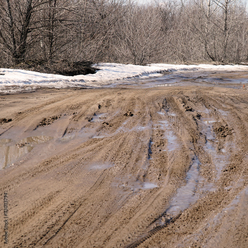 Dirty, damp road