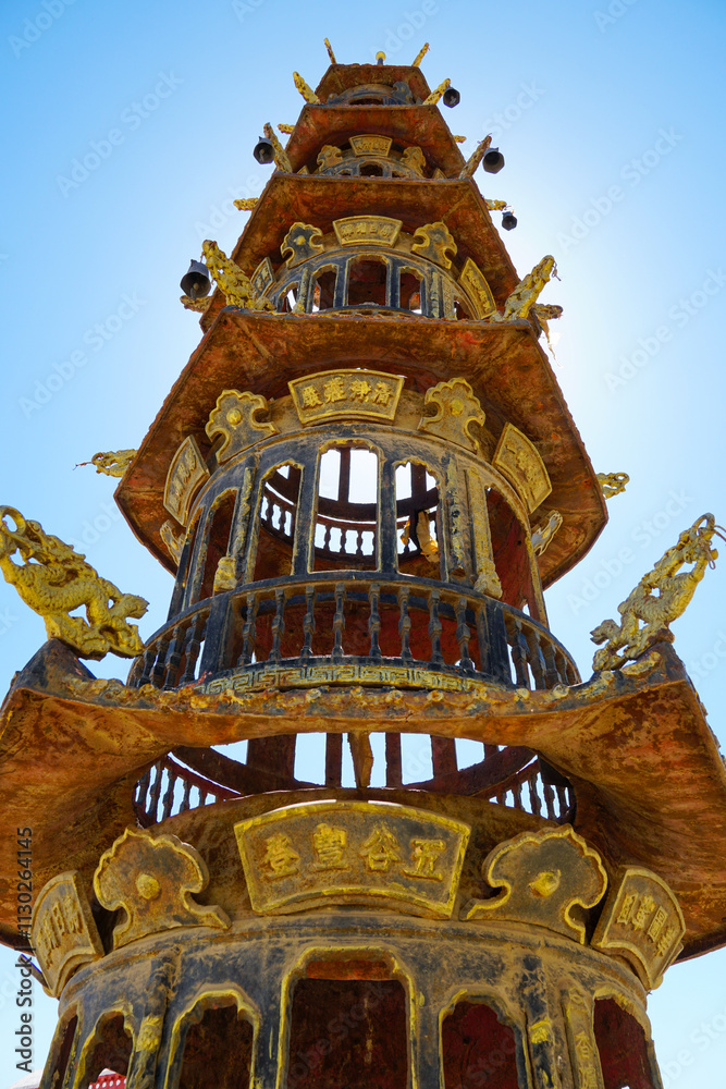 Fototapeta premium Hondlon Ju Lama Temple, Baotou, Inner Mongolia, China