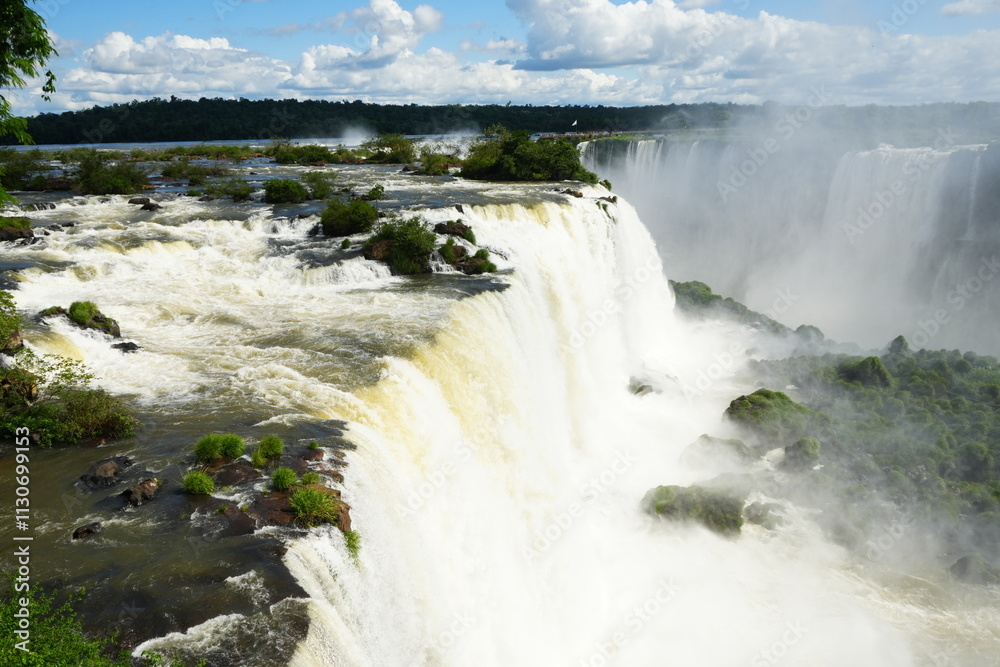 Iguazu Falls from Argentina - アルゼンチン イグアスの滝