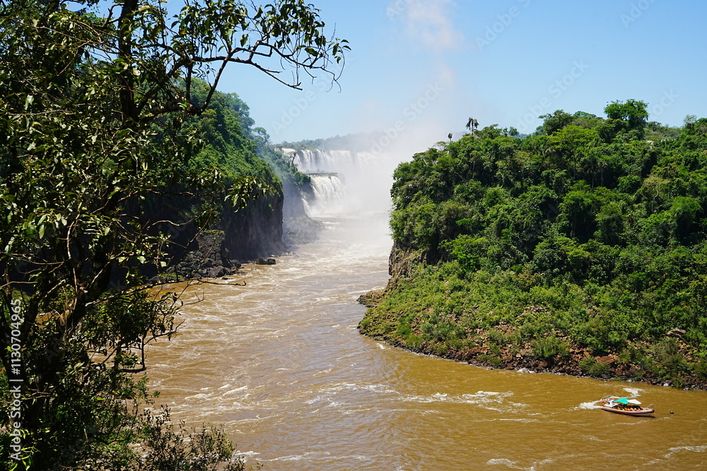 Iguazu Falls from Argentina - アルゼンチン イグアスの滝