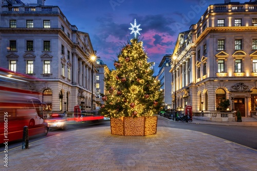 Konstfotografi Beautiful decorated Christmas Tree in Central London, England, with blurred traf