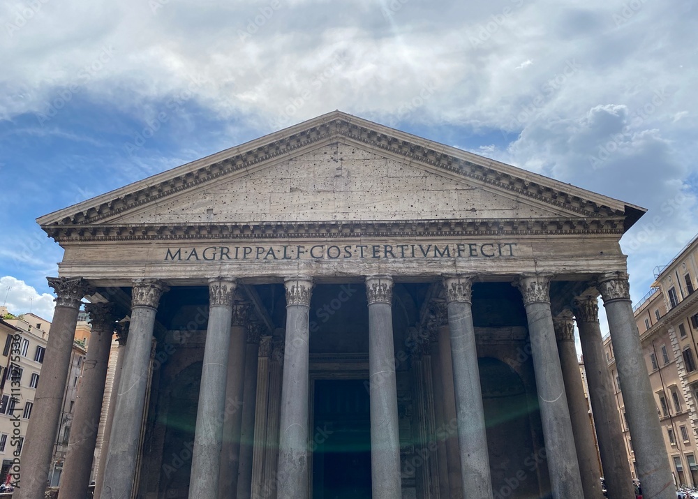 Fototapeta premium Pantheon in Rome, Italy 
