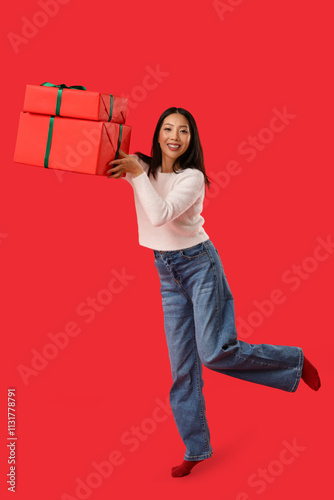 Young Asian woman with Chri...