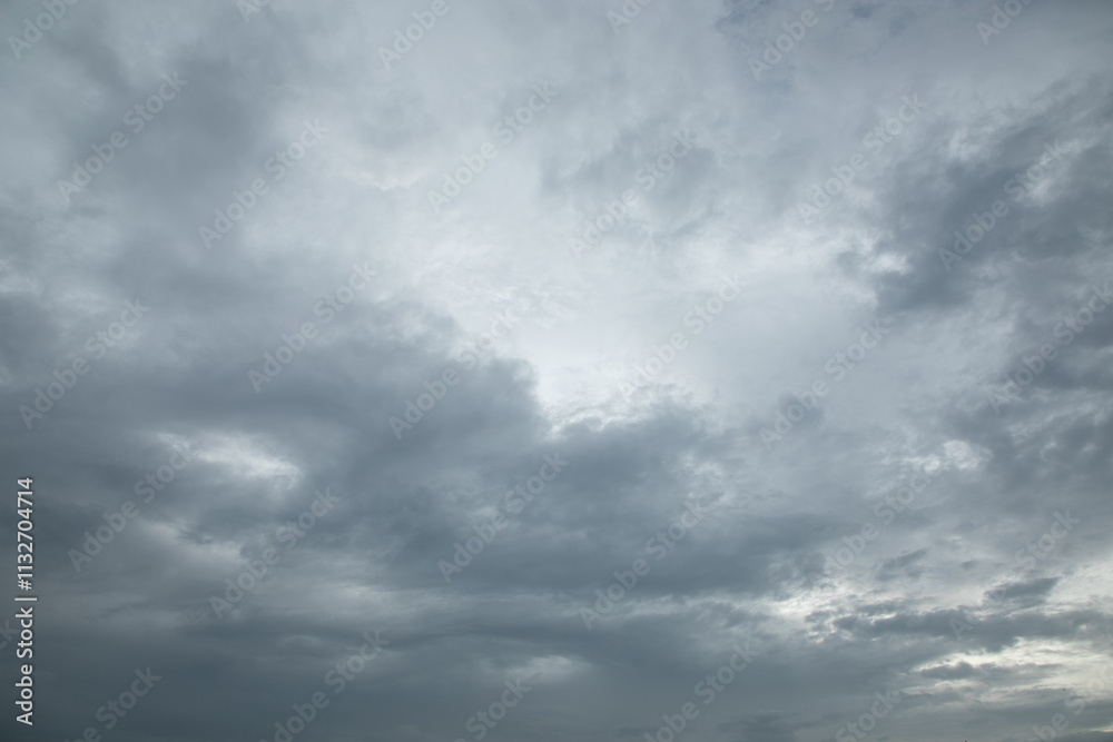 Obraz premium sky with black clouds, cloudy sky