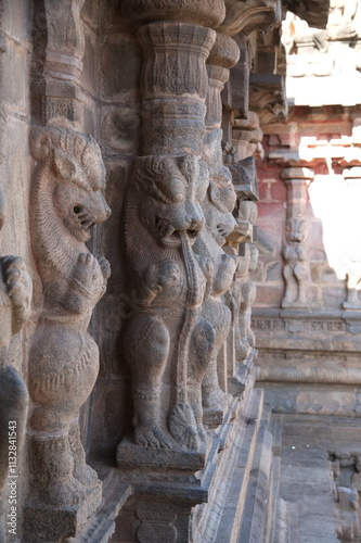 Hindu worship limestone granite stone statues ancient city Ancient Stone Sculpture Stone carvings Tanjore, Darasuram temple