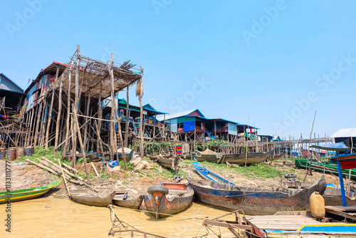 Kompong Khleang Floating Village  photo