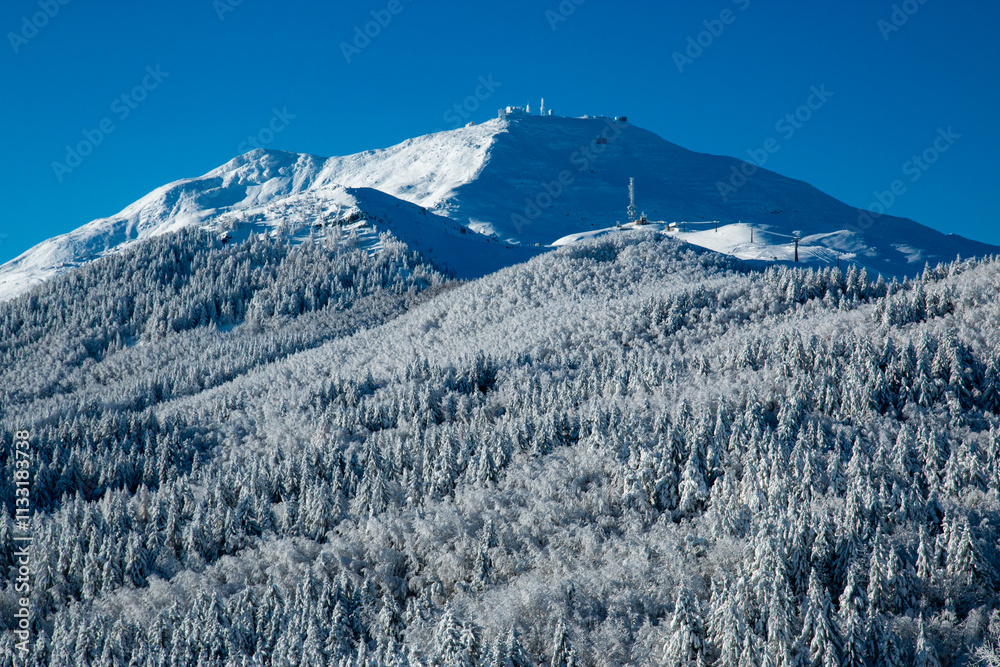 Obraz premium Monte Cimone mountain