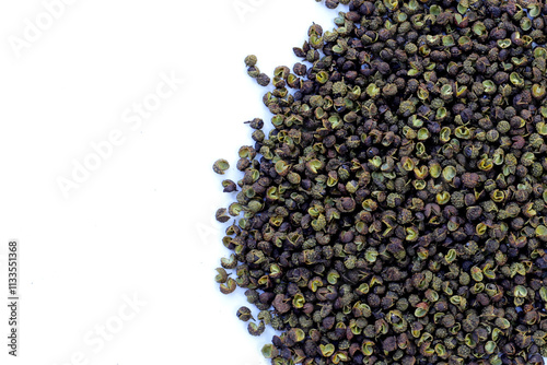 Chinese prickly ash, Chinese pepper, Mountain pepper, and mala pepper