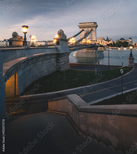 Chain Bridge in Budapest in blue hour
