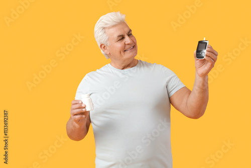 Diabetic mature man with gl...