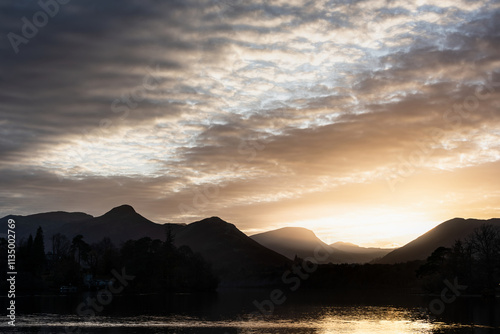 Stunning dramatic Autumn su...