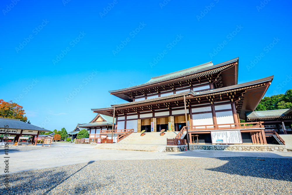 秋の成田山新勝寺 千葉県成田市 Naritasan Shinshoji Temple in autumn. Chiba Pref, Narita City. 秋の成田山新勝寺 千葉県成田市 Naritasan Shinshoji Temple in autumn. Chiba Pref, Narita City.