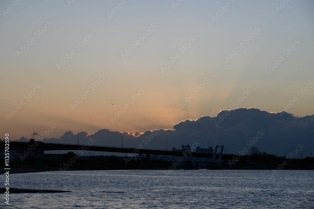 Naklejka premium 兵庫県西宮市香櫨園浜の夜明け
