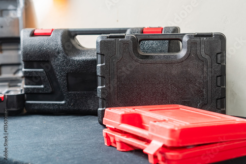 Collection of Tool Cases in a Workshop Setting