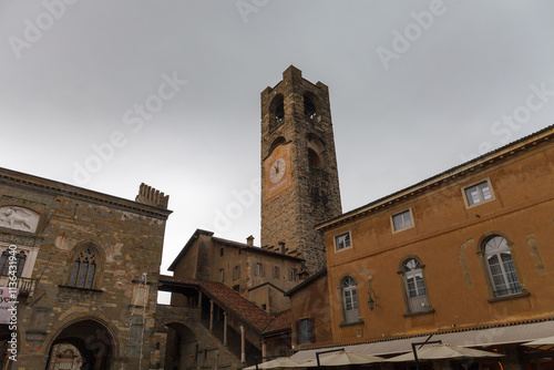 Obraz na płótnie Scenic view of Bergamo streets and roofs. Citta Alta, town's upper district, known by cobblestone streets and encircled by Venetian walls. Bergamo, Lombardy, Italy. w salonie